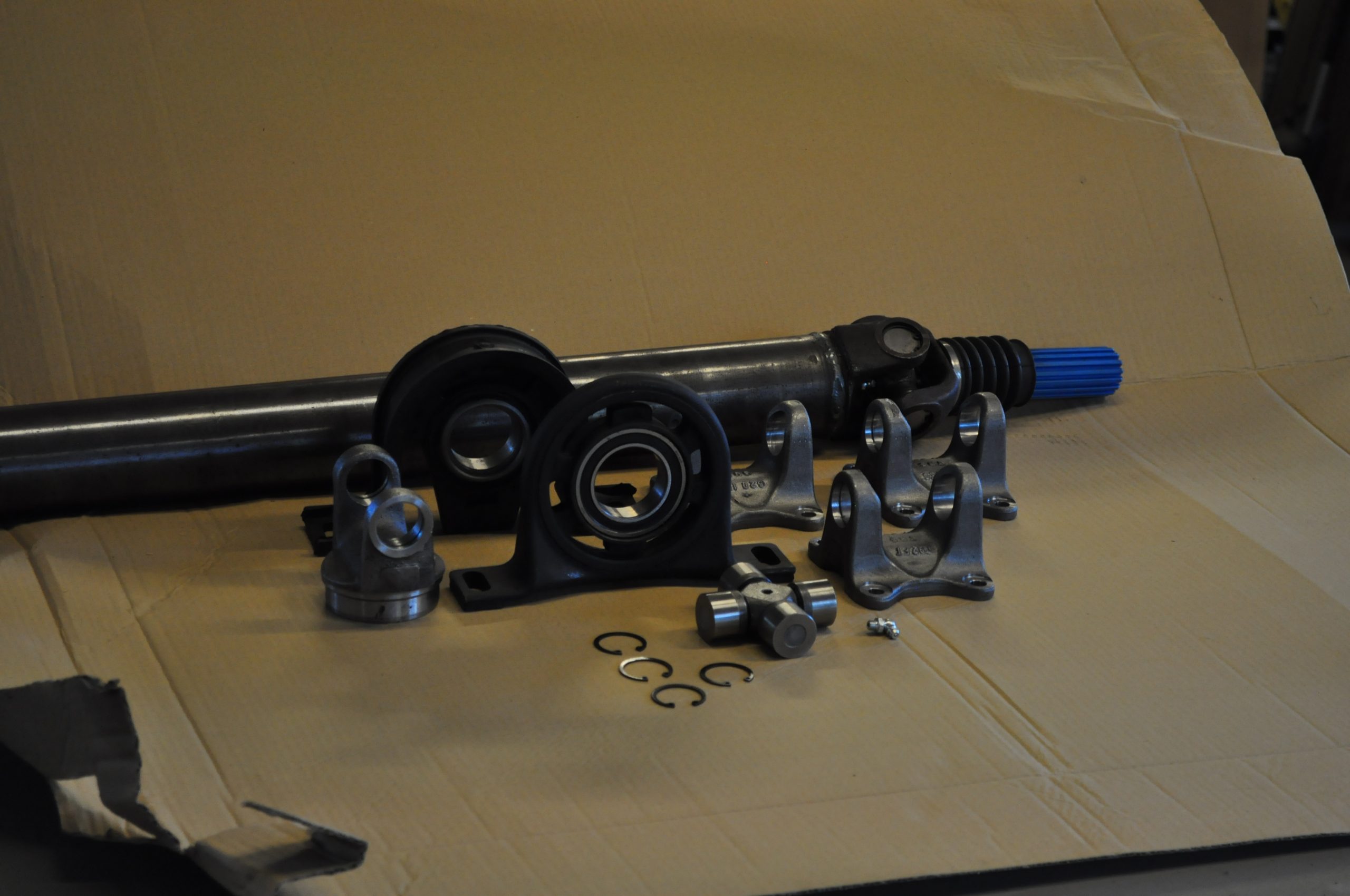 Kā pareizi kopt kardānu, lai pagarinātu tā kalpošanas laiku